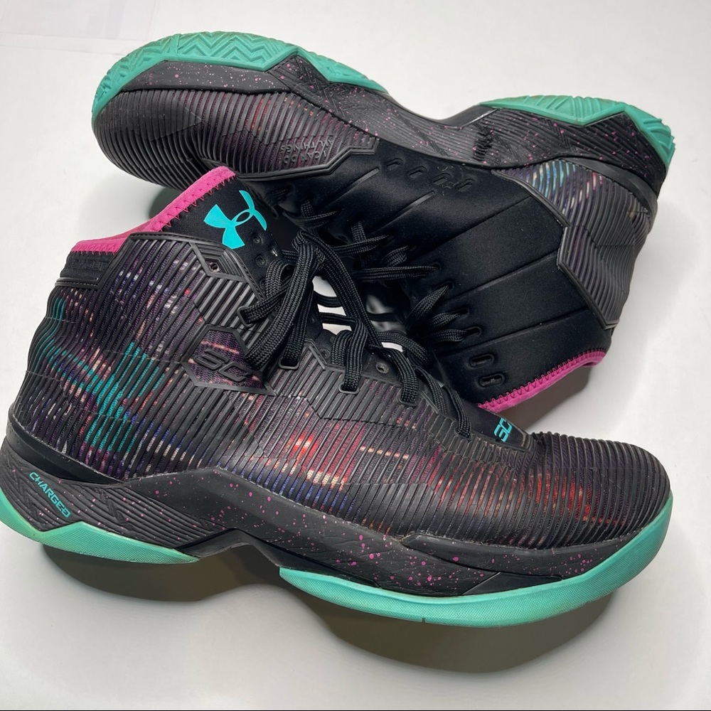 Under Armor SC Multi Color